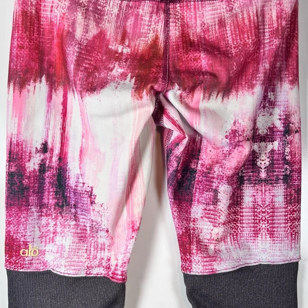 ALO Yoga Pink and Gray Leggings A0281